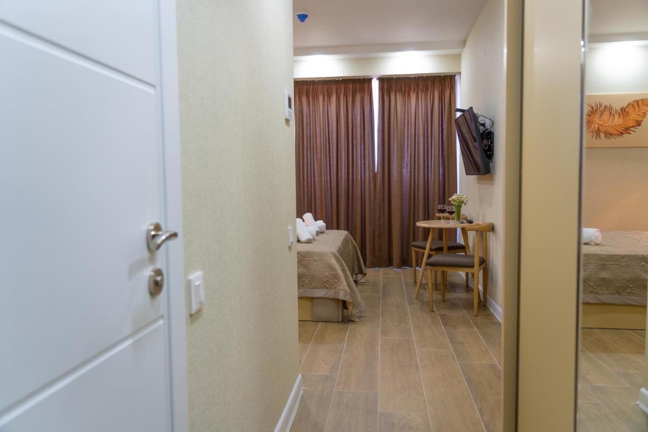 Sea Breeze In Batumi Apartment Bagian luar foto